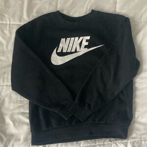 Nike kids crew neck